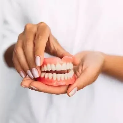 Quality Teeth Dentures Dubai & Abu Dhabi | Glamorous Clinic Dubai